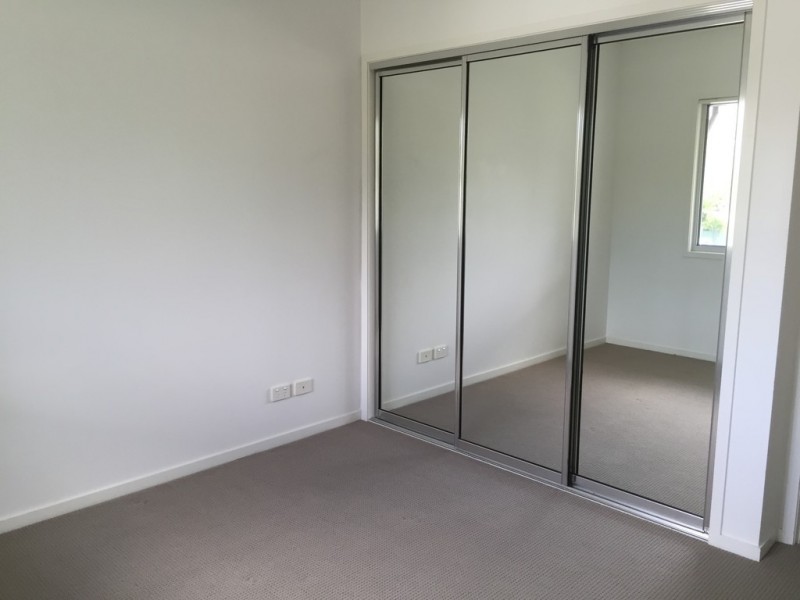 15/10 Nothling Street, New Auckland QLD 4680