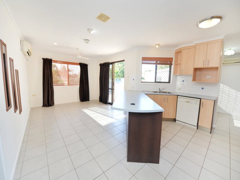 3 Bunker Court, Clinton QLD 4680