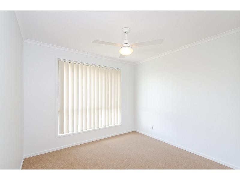 5 Hill View Place, New Auckland QLD 4680