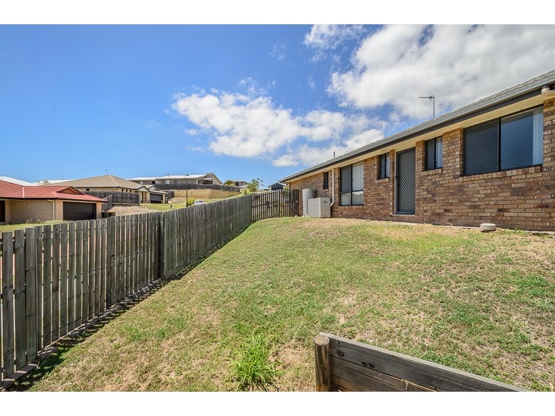5 Hill View Place, New Auckland QLD 4680