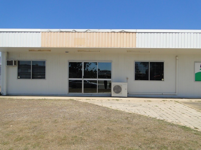 16A DREWE STREET, Gladstone QLD 4680