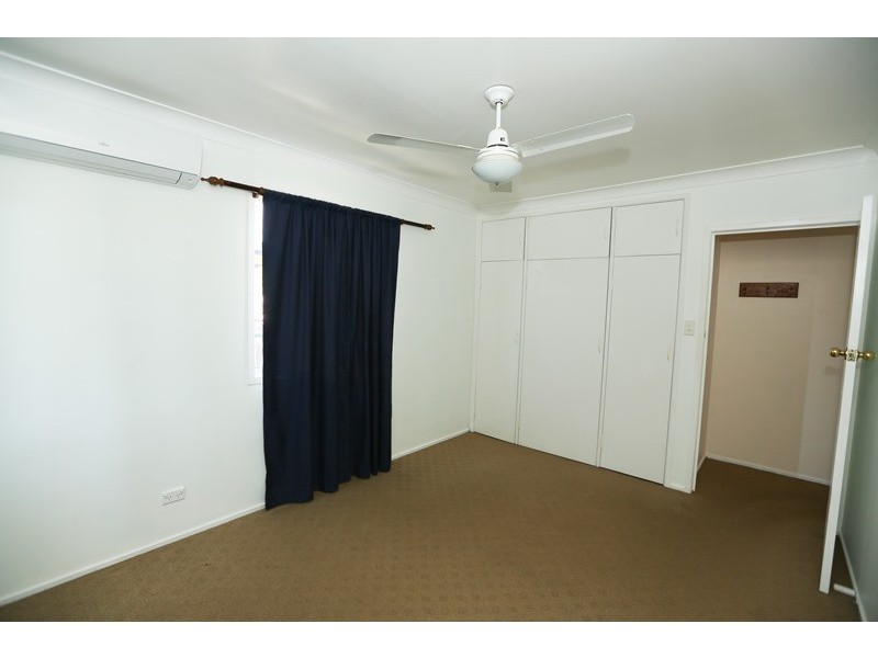 2 Banksia Avenue, Sun Valley QLD 4680