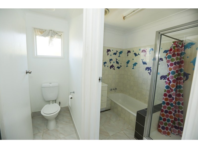 2 Banksia Avenue, Sun Valley QLD 4680