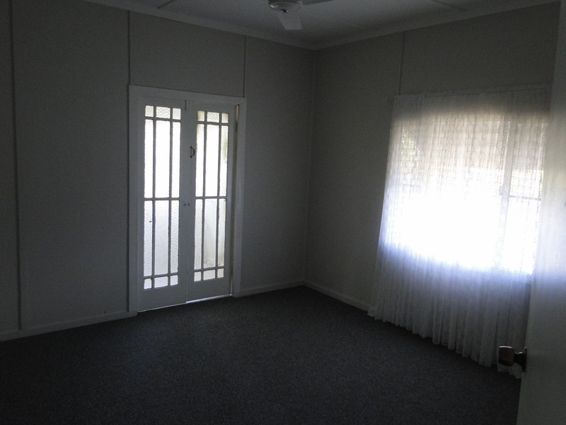 3 Lindherr Road, Yarwun QLD 4694