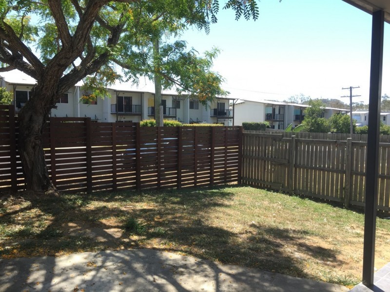 1/9 NOTHLING STREET, New Auckland QLD 4680