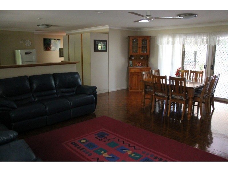 3 Covill Court, Telina QLD 4680