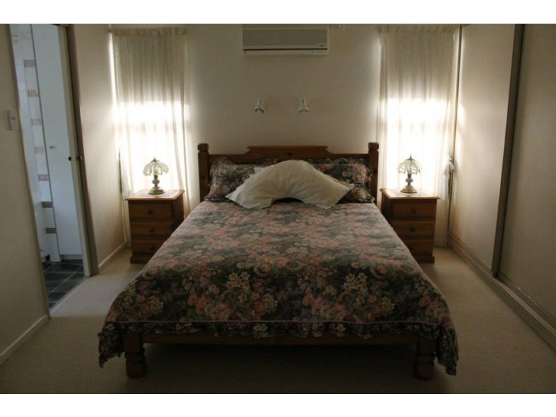 3 Covill Court, Telina QLD 4680