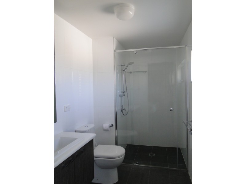 7/11 GLENLYON STREET, Gladstone QLD 4680