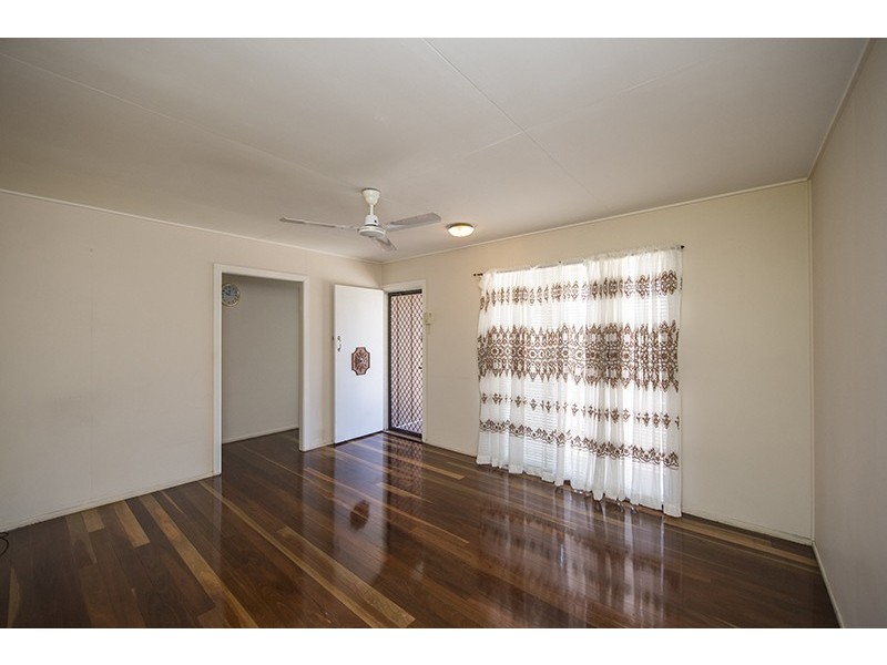 25 O’Malley Street, West Gladstone QLD 4680