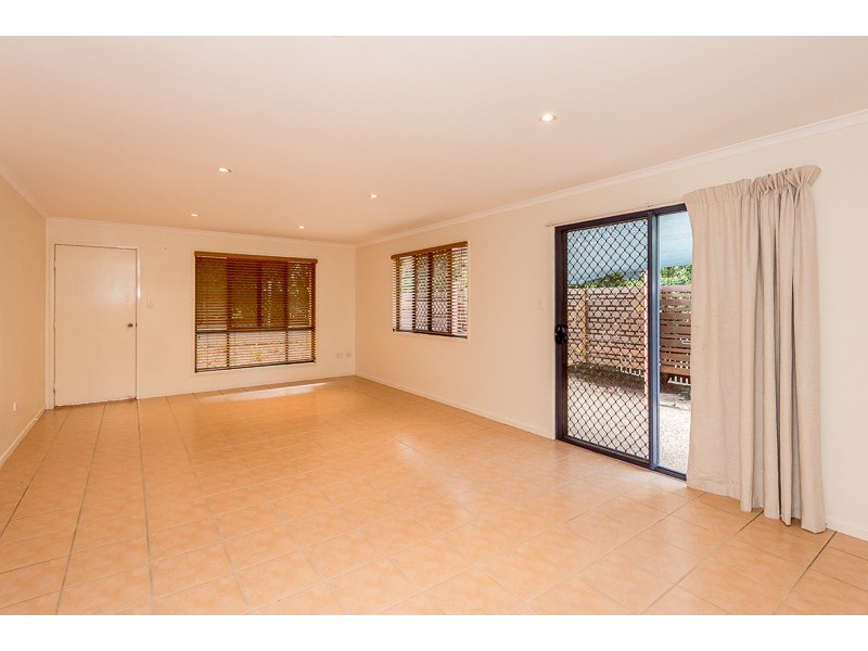 42 Ann Street, South Gladstone QLD 4680