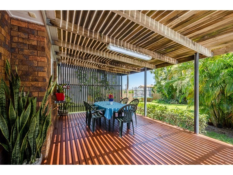 5 Earls Court, Telina QLD 4680