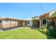 5 Earls Court, Telina QLD 4680