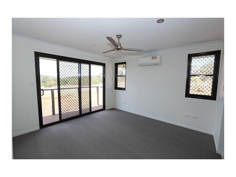 2 / 1 Wedgetail Road, Clinton QLD 4680