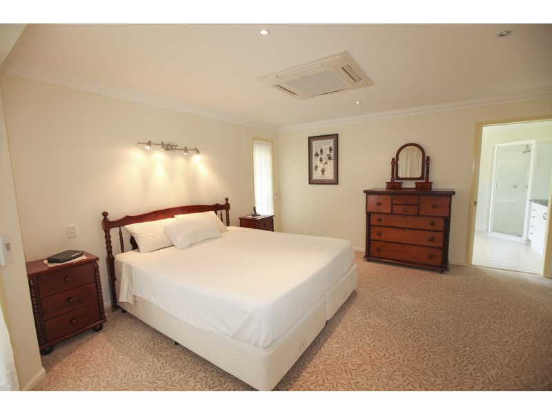 161 YALKARRA CRESCENT, Wurdong Heights QLD 4680