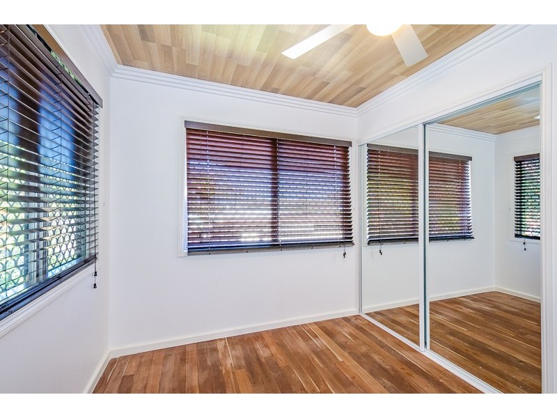 18 Butler Street, New Auckland QLD 4680