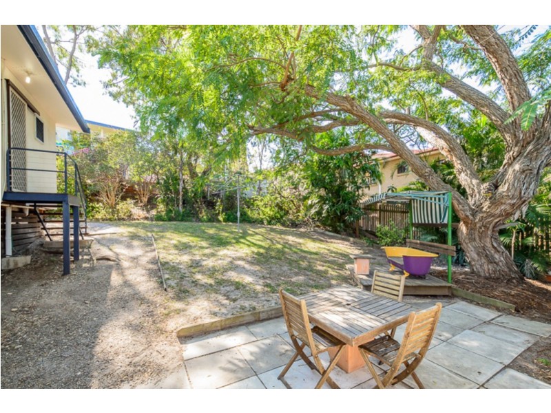 18 Butler Street, New Auckland QLD 4680