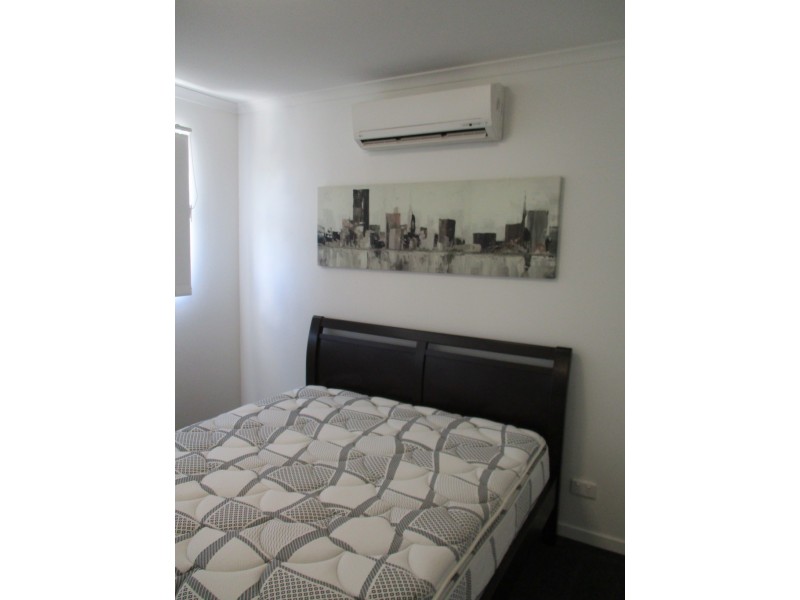 9/11 GLENLYON STREET, Gladstone QLD 4680