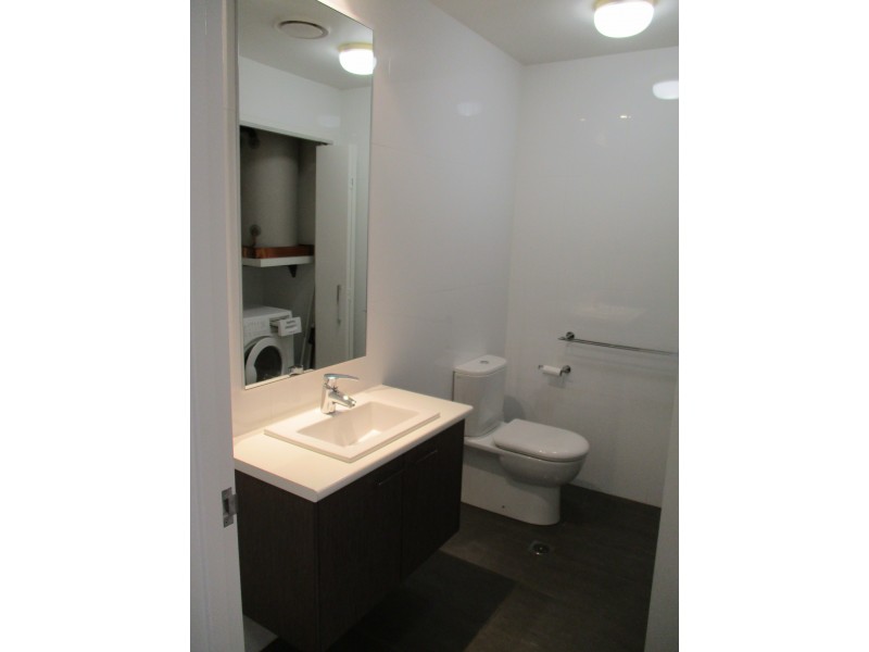 9/11 GLENLYON STREET, Gladstone QLD 4680