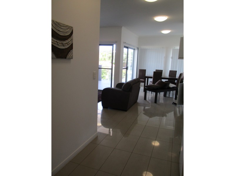 9/11 GLENLYON STREET, Gladstone QLD 4680