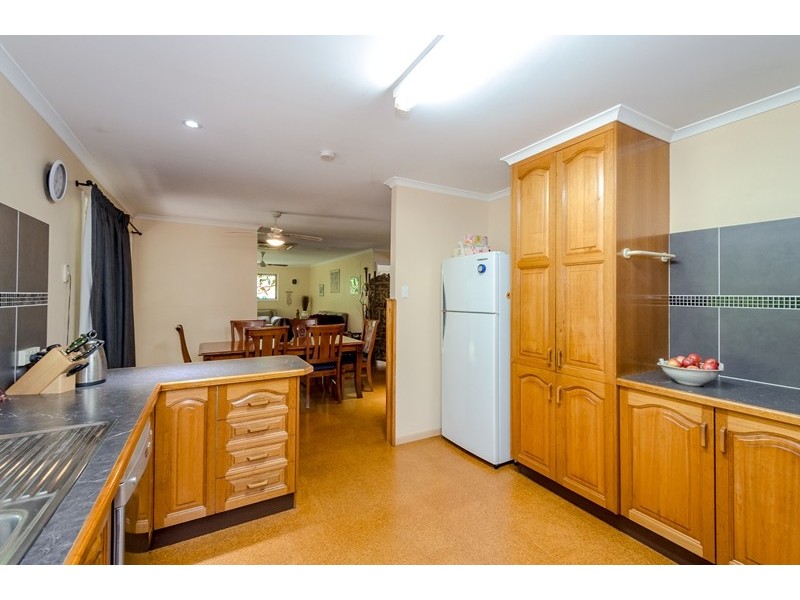 24 Panorama Circuit, Benaraby QLD 4680
