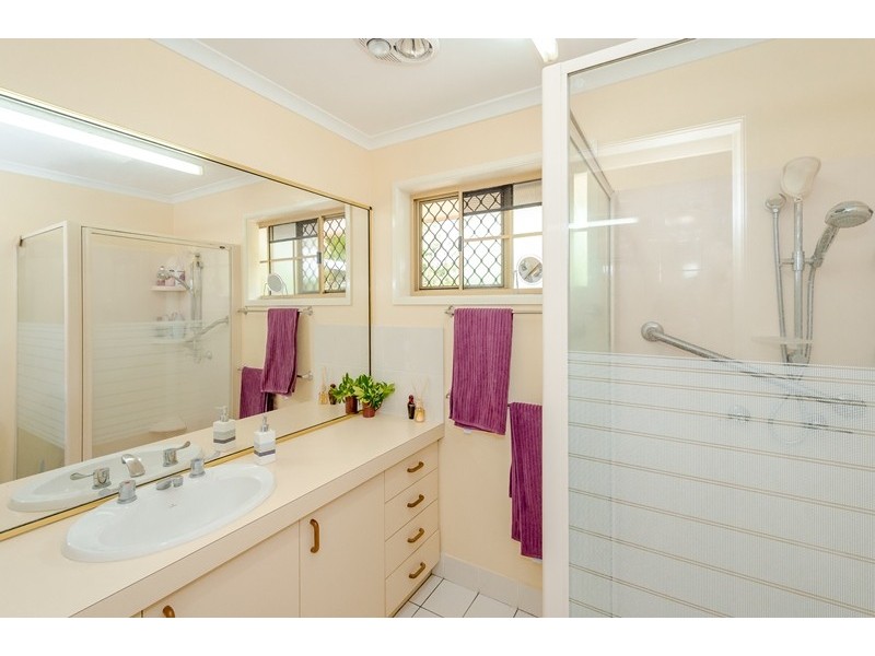 24 Panorama Circuit, Benaraby QLD 4680