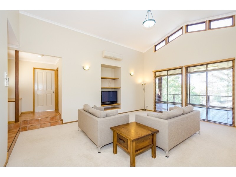 72 Boundary Road, Kirkwood QLD 4680