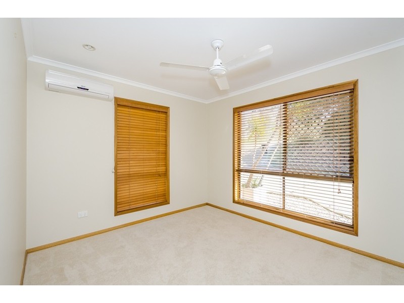72 Boundary Road, Kirkwood QLD 4680