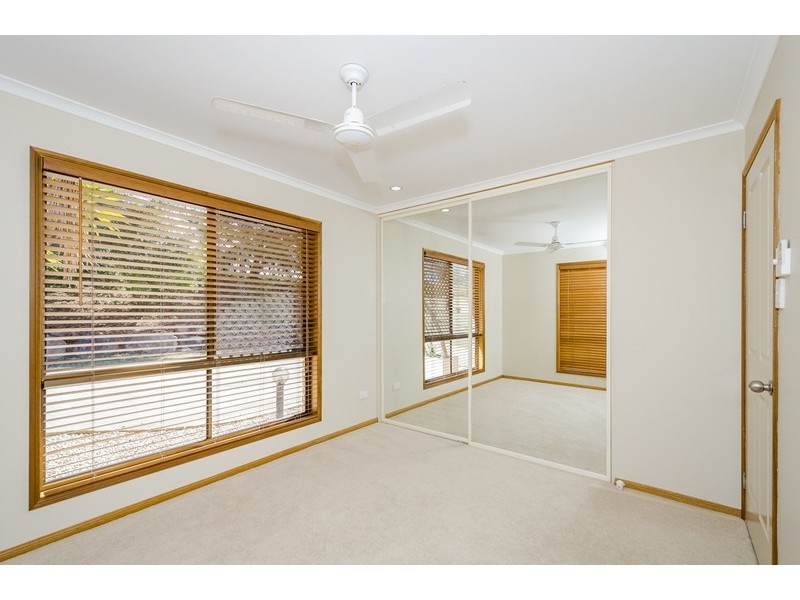 72 Boundary Road, Kirkwood QLD 4680