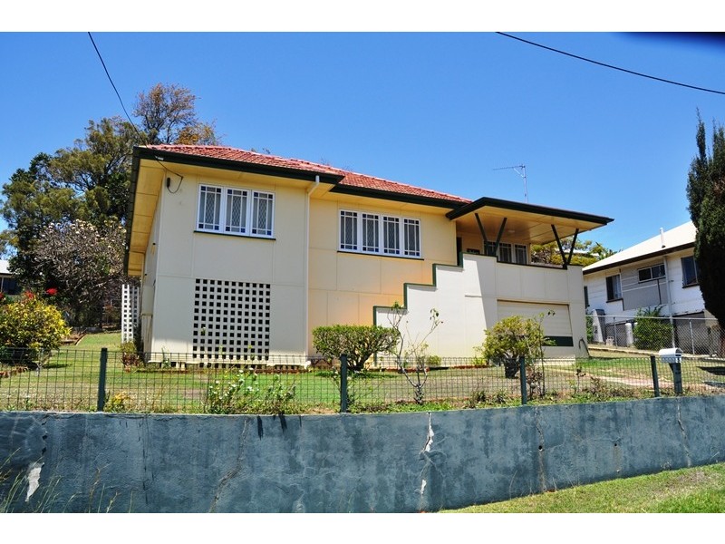 9 Amelia Street, West Gladstone QLD 4680