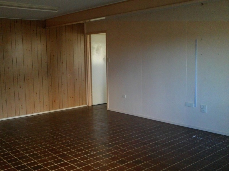 13 COCKATOO DRIVE, New Auckland QLD 4680