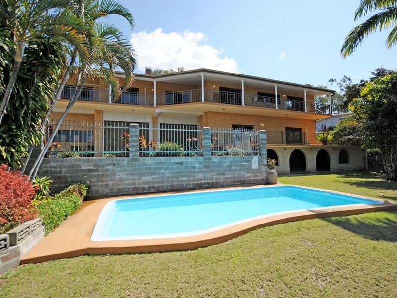 76 ADELAIDE STREET, South Gladstone QLD 4680
