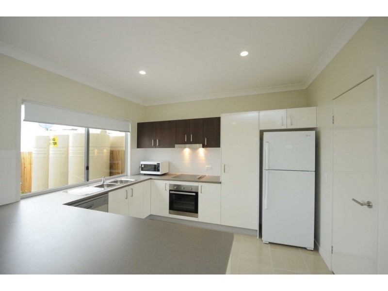 11/1 CAVELLA DVE, Glen Eden QLD 4680