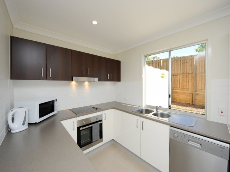 11/1 CAVELLA DVE, Glen Eden QLD 4680