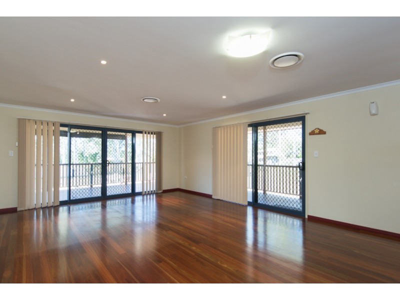 39 DEDEKIND AVE, Benaraby QLD 4680