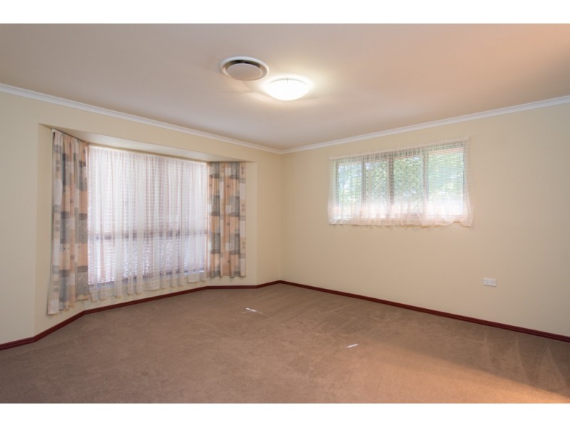 39 DEDEKIND AVE, Benaraby QLD 4680
