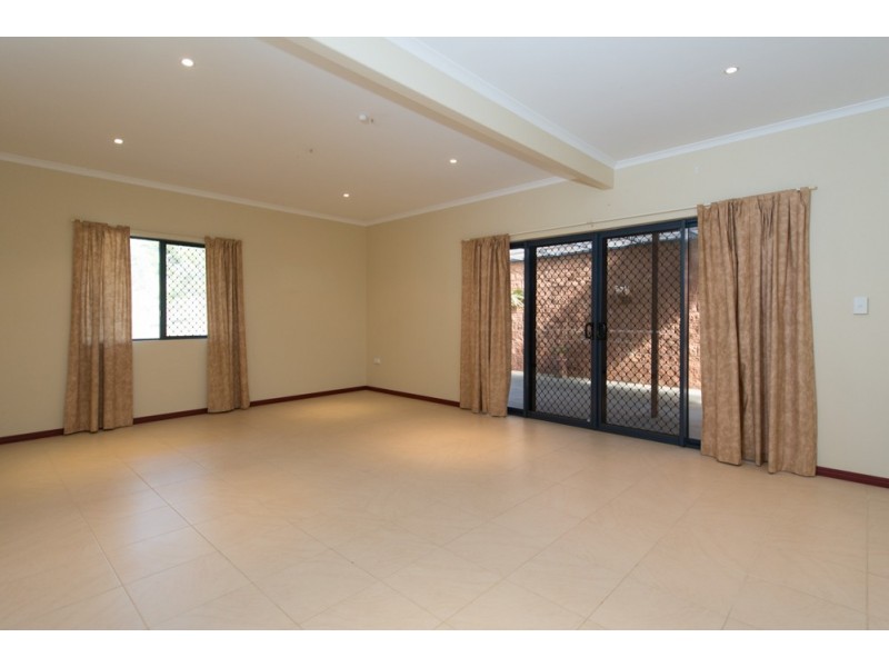 39 DEDEKIND AVE, Benaraby QLD 4680