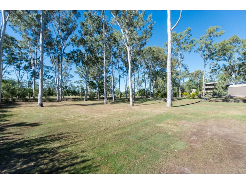 39 DEDEKIND AVE, Benaraby QLD 4680