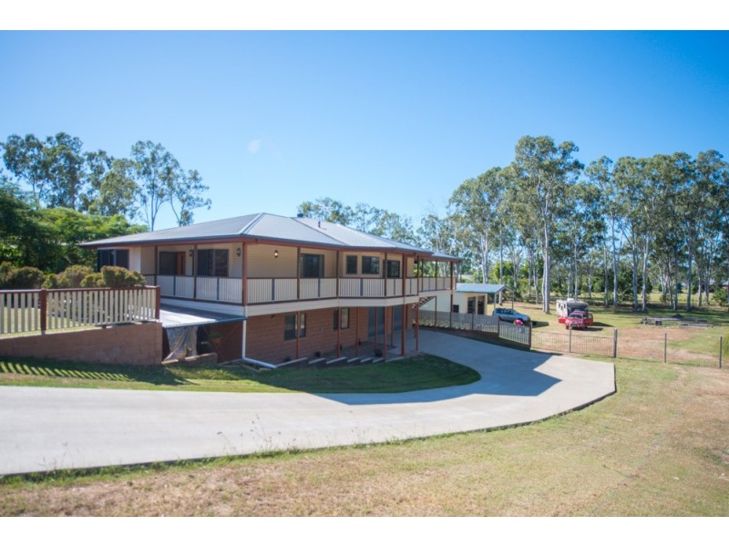 39 DEDEKIND AVE, Benaraby QLD 4680