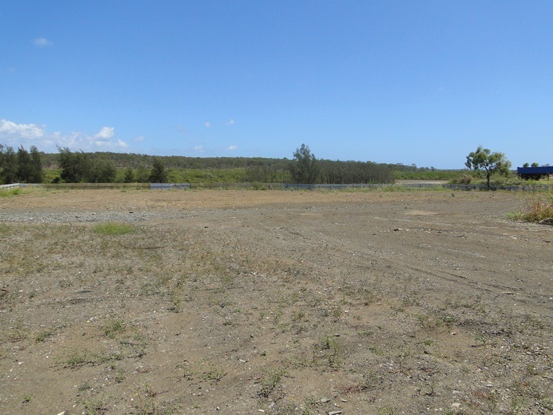 5, 7, 9, 11 SOUTH TREES DRIVE, South Trees QLD 4680