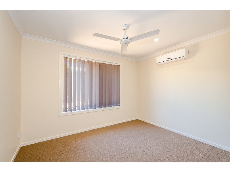 45 Iris Road, Kirkwood QLD 4680