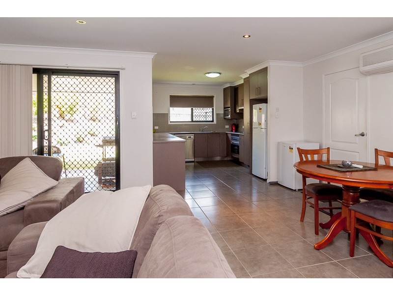 2 / 11 Sun Court, Calliope QLD 4680