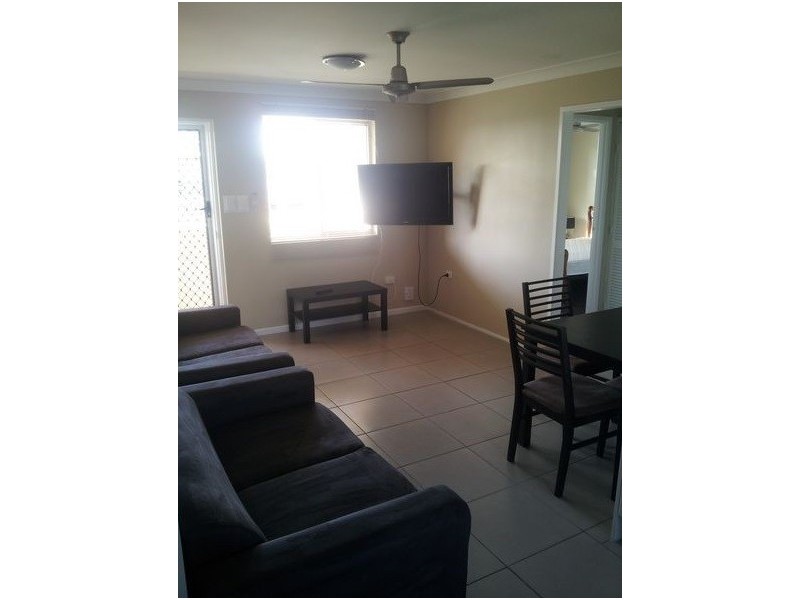 3/3 BUTLER STREET, New Auckland QLD 4680