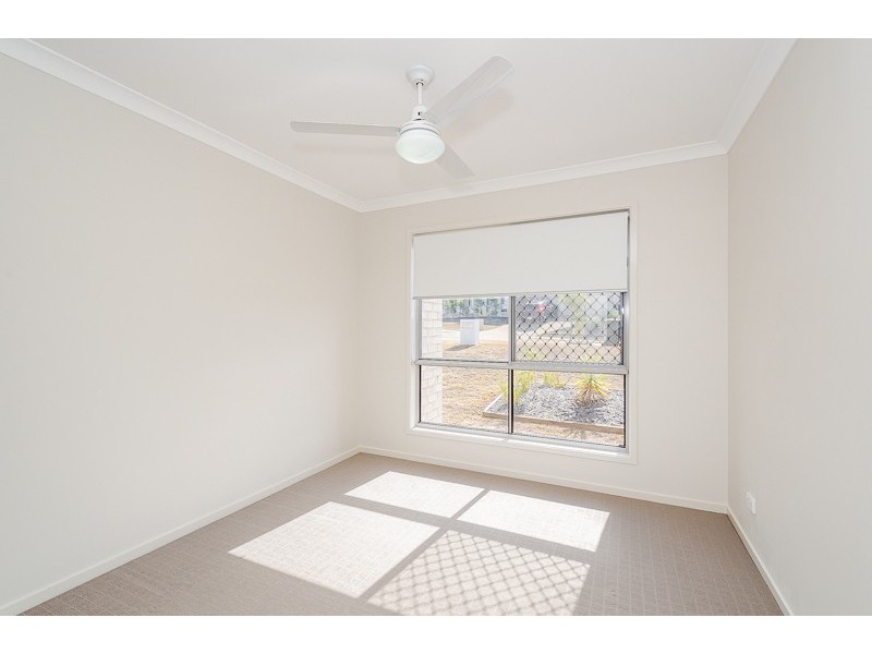 5 Goodnight Place, New Auckland QLD 4680