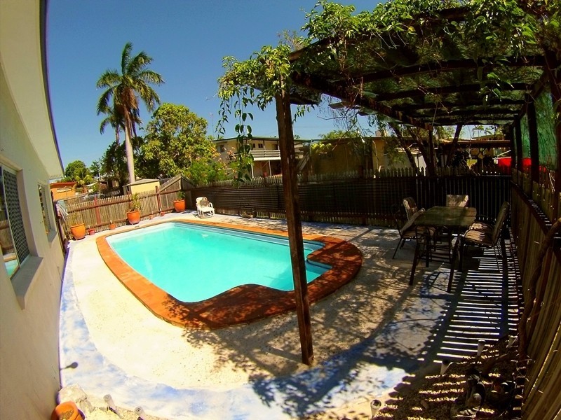 13 Streeter Street, Clinton QLD 4680