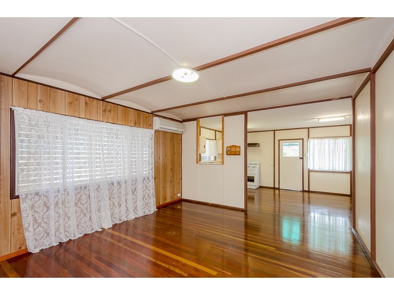 6 Marina Avenue, Boyne Island QLD 4680