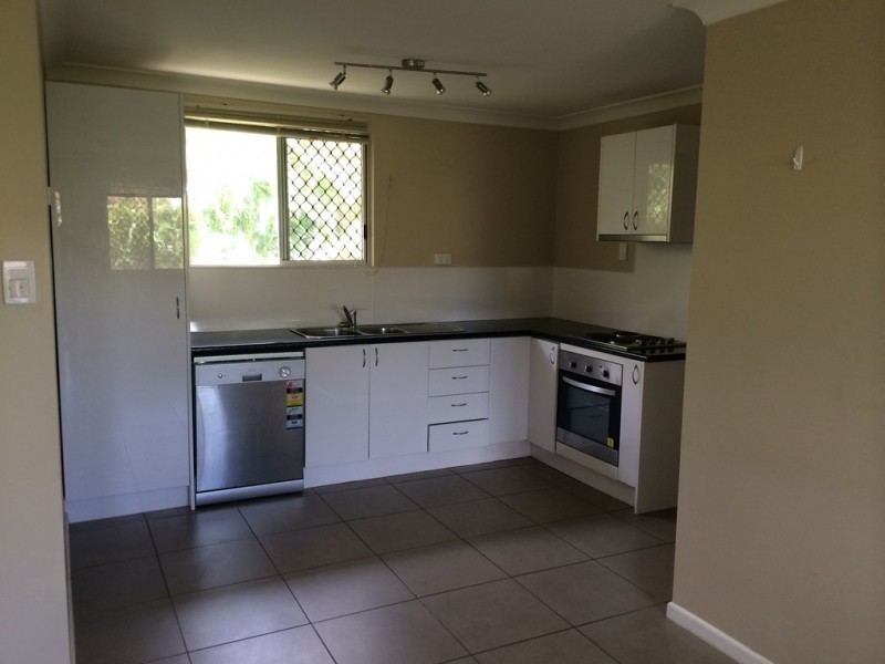1/3 BUTLER STREET, New Auckland QLD 4680