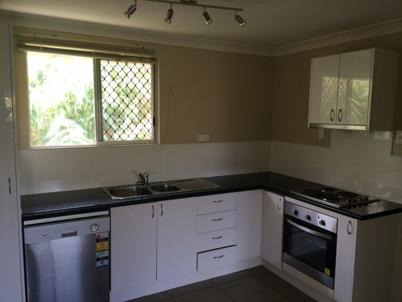 1/3 BUTLER STREET, New Auckland QLD 4680