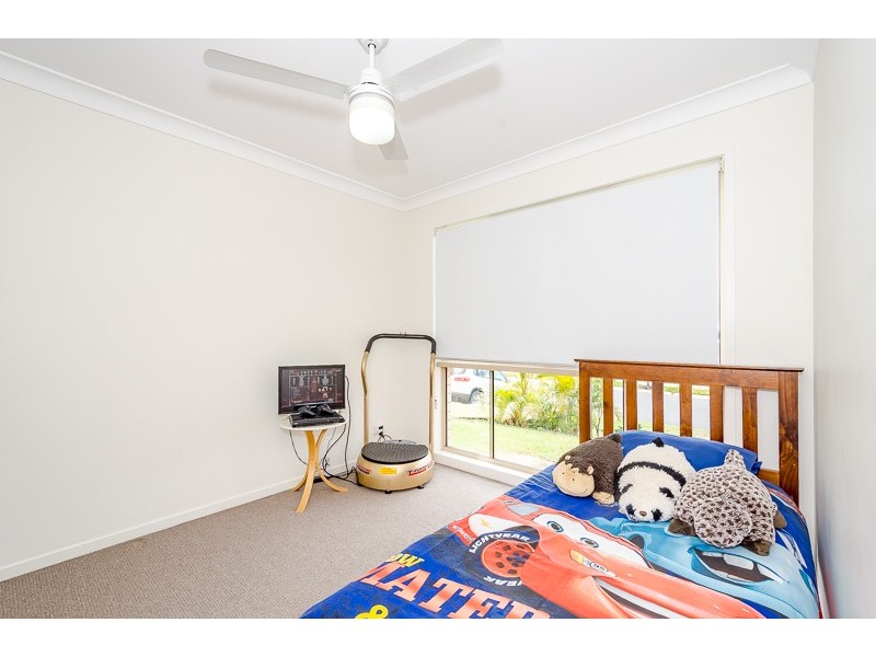 11 Carnarvon Parade, New Auckland QLD 4680