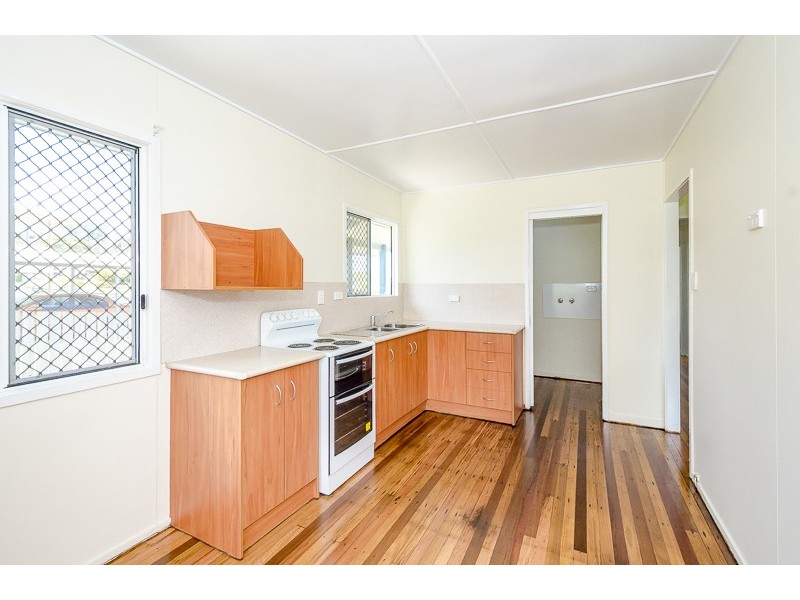 19 Wattle Street, New Auckland QLD 4680