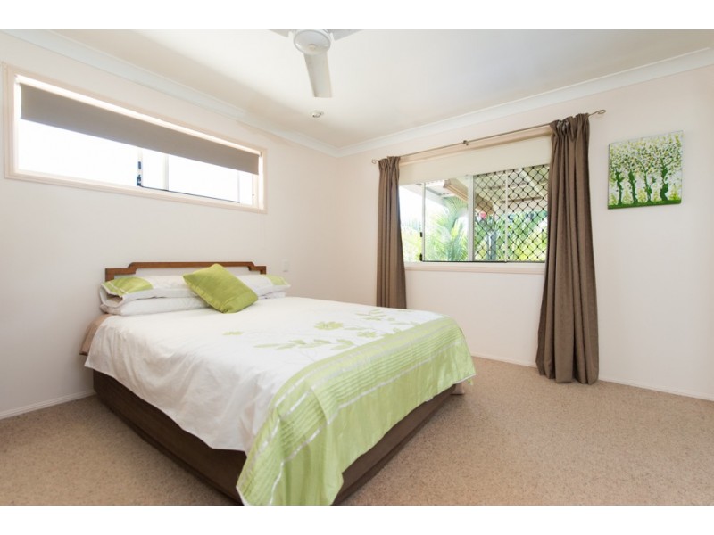 8 Geoffrey Thomas Drive, Tannum Sands QLD 4680